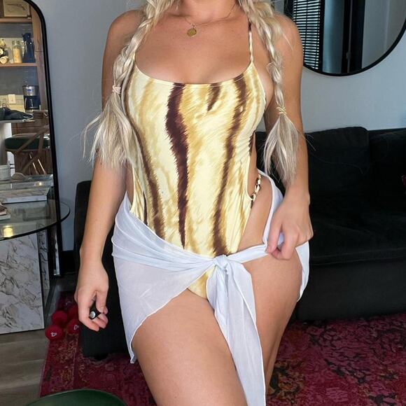 Vintage 1990s deadstock tan/brown striped one piece - Picture 2 of 7